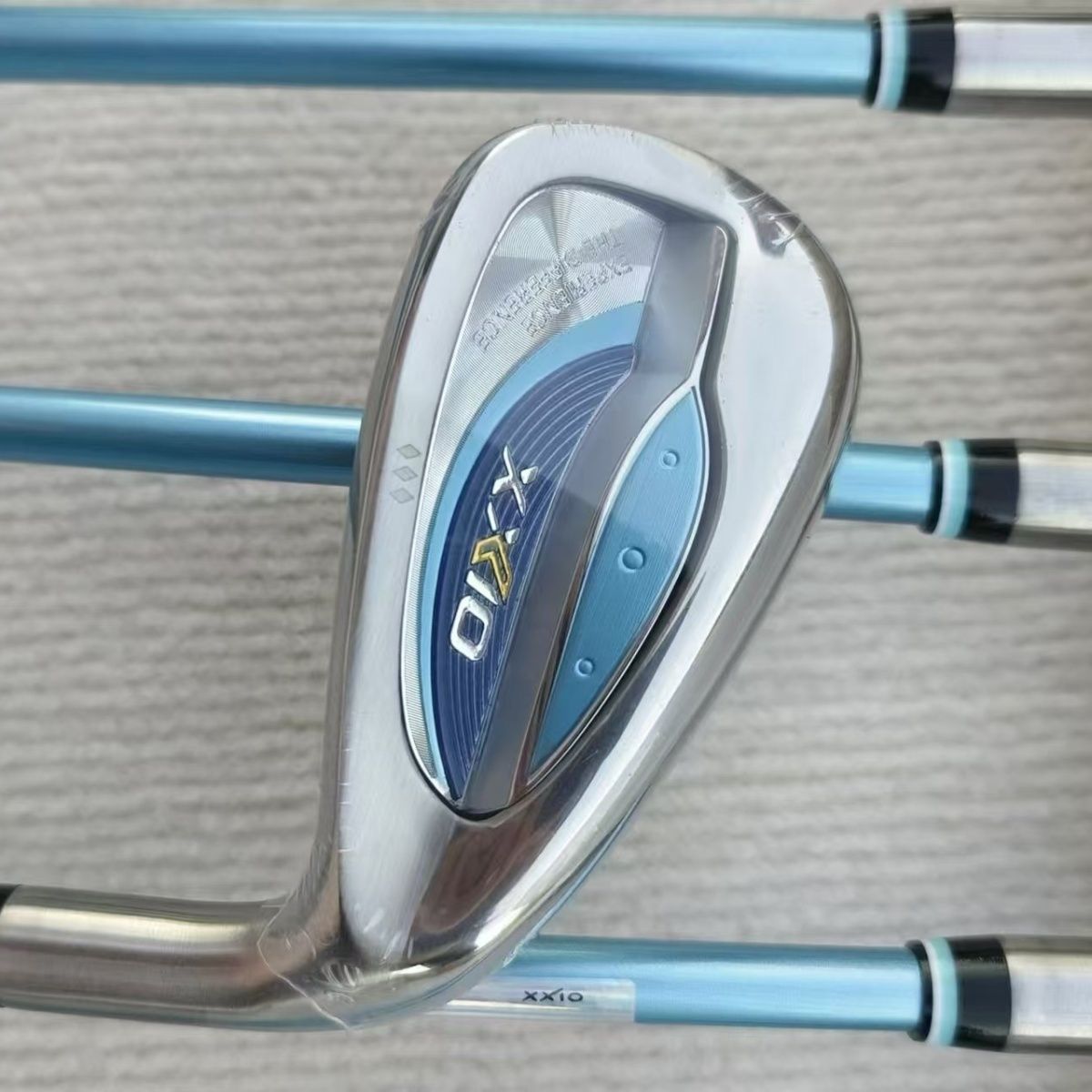 Blue XXIO MP1300 New Womens Golf Clubs Golf Irons Set 5-9 A S P 8 Pcs Clubs Irons L Flex Graphite Shaft and Headcover · v11