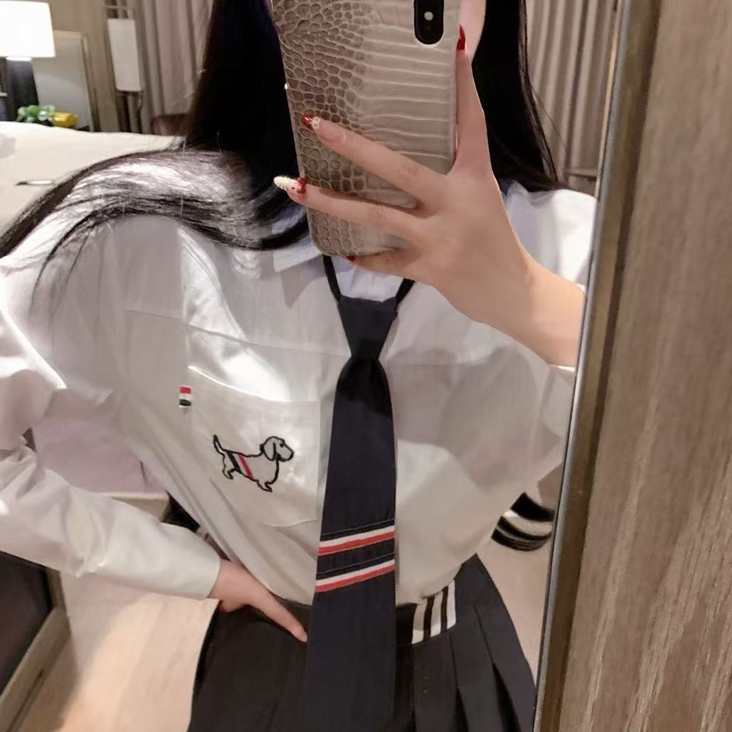 2024 Gốc Thom Browne dopamine TB nhẹ tay áo dài tay áo con chó sơ mi nữ đầu xuân 2025 áo sơ mi mới g