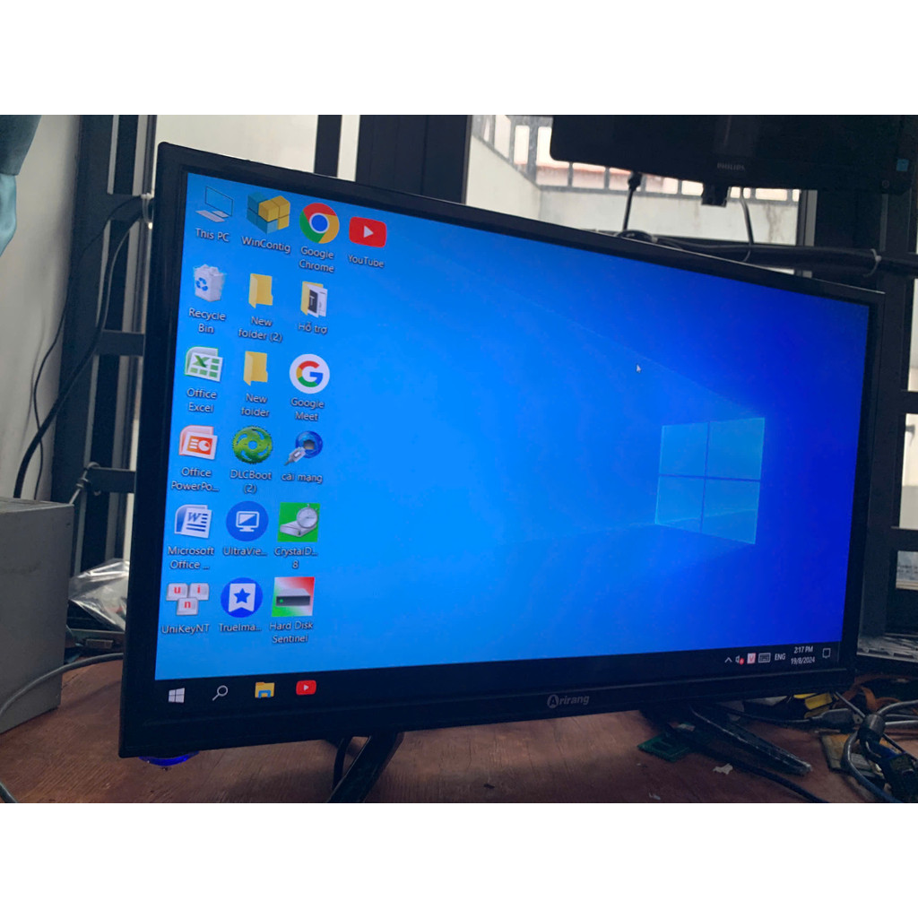 Màn hình chuyên Camera 23.6 inch có HDMI