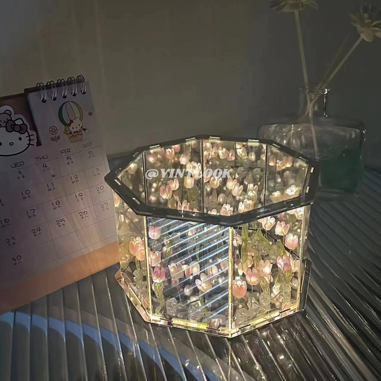 VINTLOOK Creative handmade octagonal rose, flower sea night light, 520 Valentine's Day DIY gift ราคา 99 บาท*ส่งฟรี