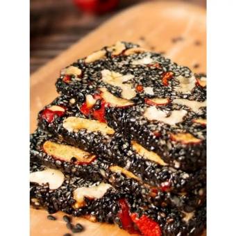 Bánh Mè Đen Dinh Dưỡng Siêu Hạt Mè Đen, Táo Đỏ, Óc Chó, Kỷ Tử