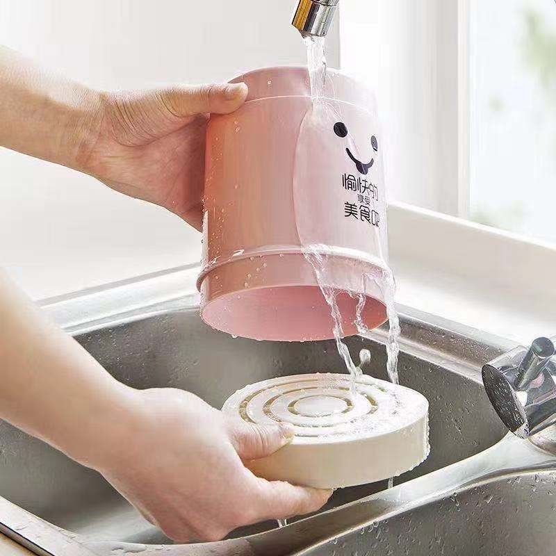 กรงตะเกียบอเนกประสงค์สำหรับใช้ในครัวเรือนที่วางตะเกียบแบบระบายน้ำได้ชั้นวางของในครัวกล่องเก็บบนโต๊ะอาหารพลาสติกพร้อมฝาปิดกันฝุ่น ราคา 30 บาท*ส่งฟรี