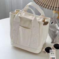 Mettle Vault Rabbit embroidery Japanese cute canvas bag Bao Ma out hand bag bento bag office worker handbag