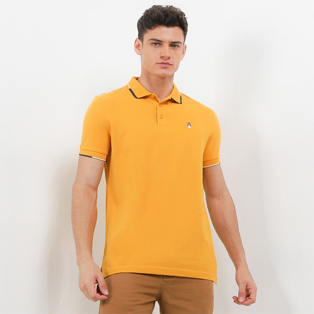 Hush Puppies Kaos Polo Pria Twig Mustard - Merek Hush Puppies Harga 200,000 rupiah*Gratis Ongkir
