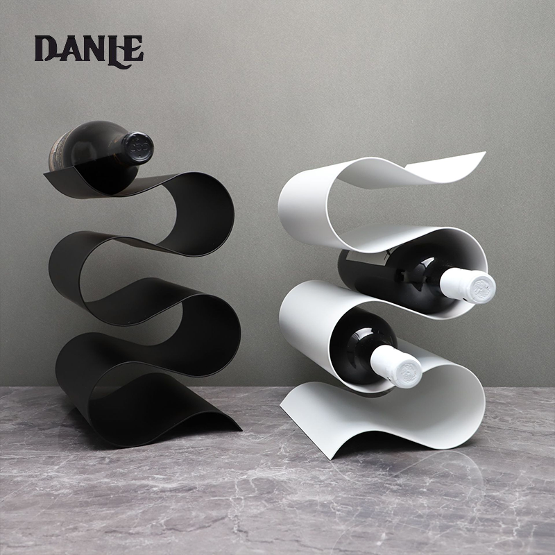 Modern minimalist metal S-shaped red wine rack model room wine cabinet, study room, living room, dining room tabletop decoration ornaments ราคา 821 บาท*ส่งฟรี