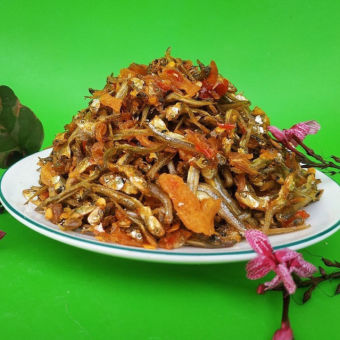 Cá Cơm Rim Tỏi Ớt Lon 500gram - Cá Cơm Mờm Sữa Rim sẵn Vị mặn Ngọt - Cay nhẹ