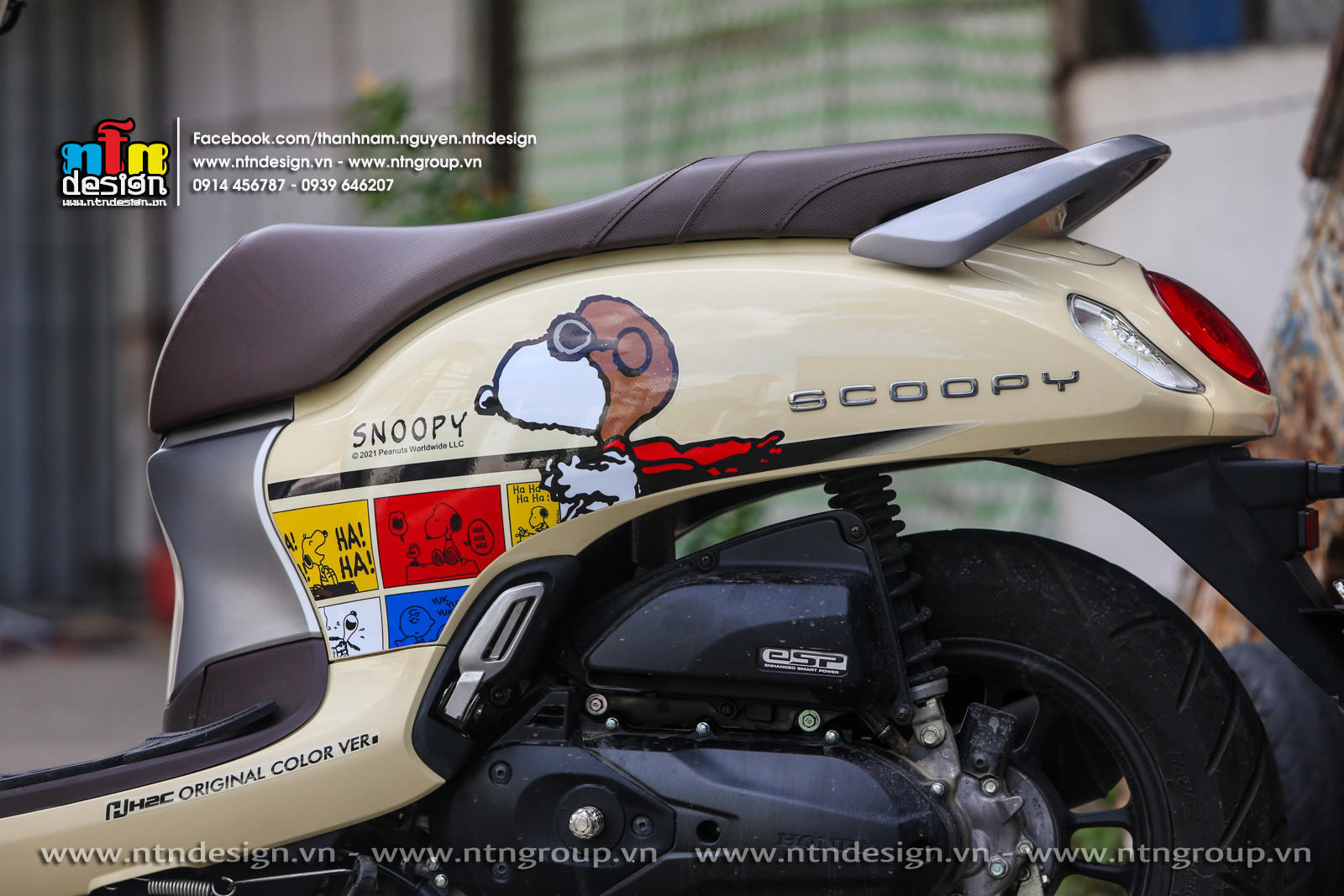 Tem rời scoopy 2023 màu kem - mẫu snoopy peanuts siêu kute - tem không bay màu