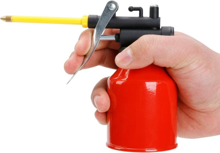 Alat Botol Spray Cairan Minyak Pelumas Semprotan Oil Grease Air Gun 200ml Harga  27,154 Ringgit*Penghantaran Percuma