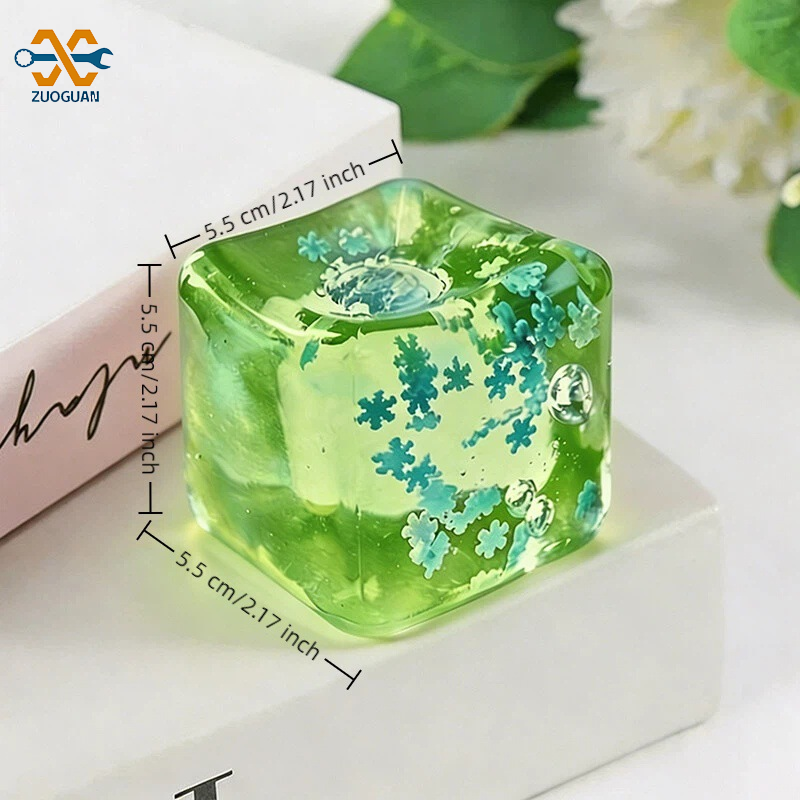 [Zuoguan Squishy Toys, Anti-Stress Toys, Slow Squishies, Stress-Relieving Toys, Bright Clear Ice Cubes, with a Snowflake Design - Soft and Comfortable for Relaxation and Fun.,ZUOGUAN Transparent Ice Cube Stress Relief Toy with Snowflake Design - Soft Squi ราคา 59 บาท*ส่งฟรี