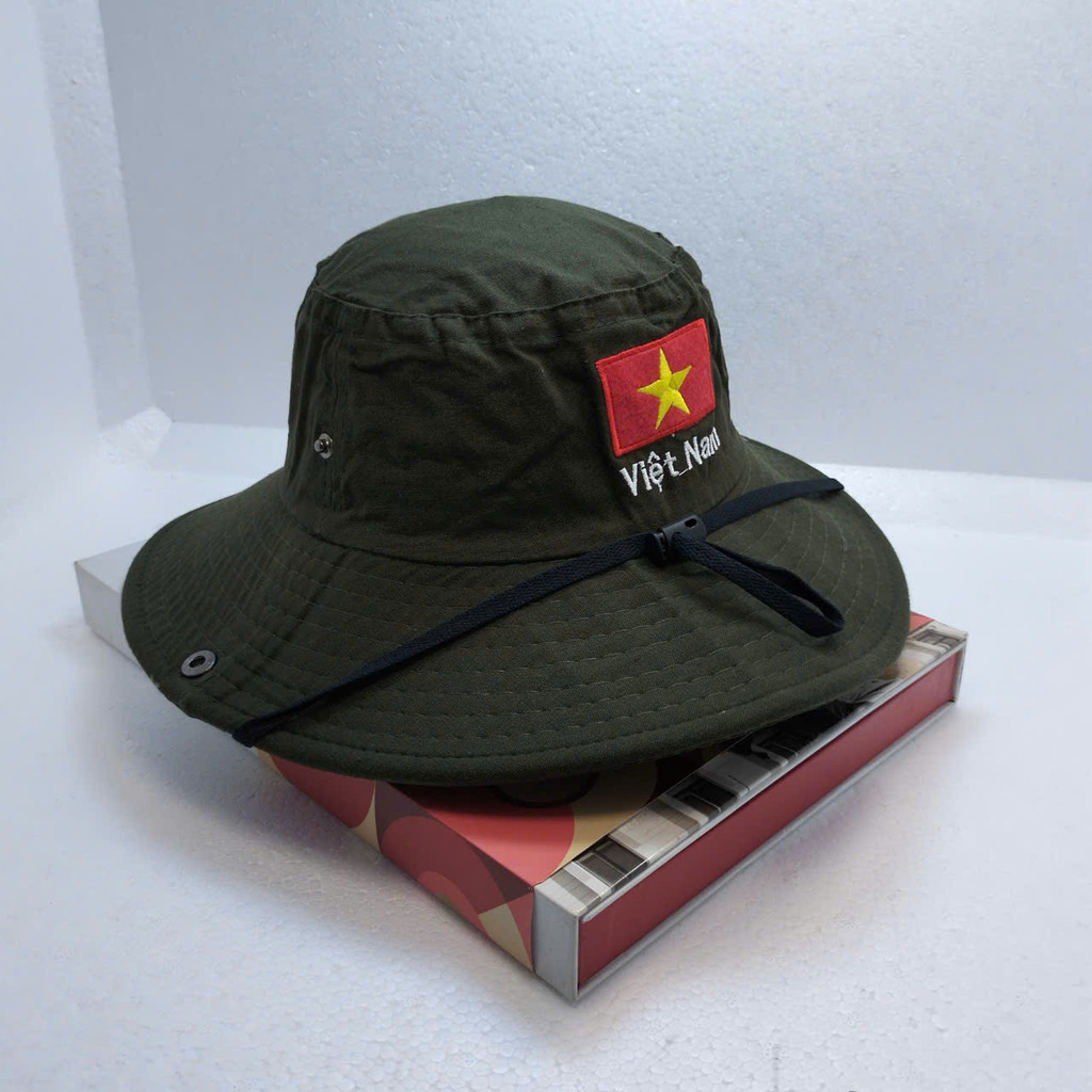 Hat with Embroidered Vietnamese Flag. Wide-Brimmed Hat for Men Working in the Fields Made of Kaki Fabric. - 3