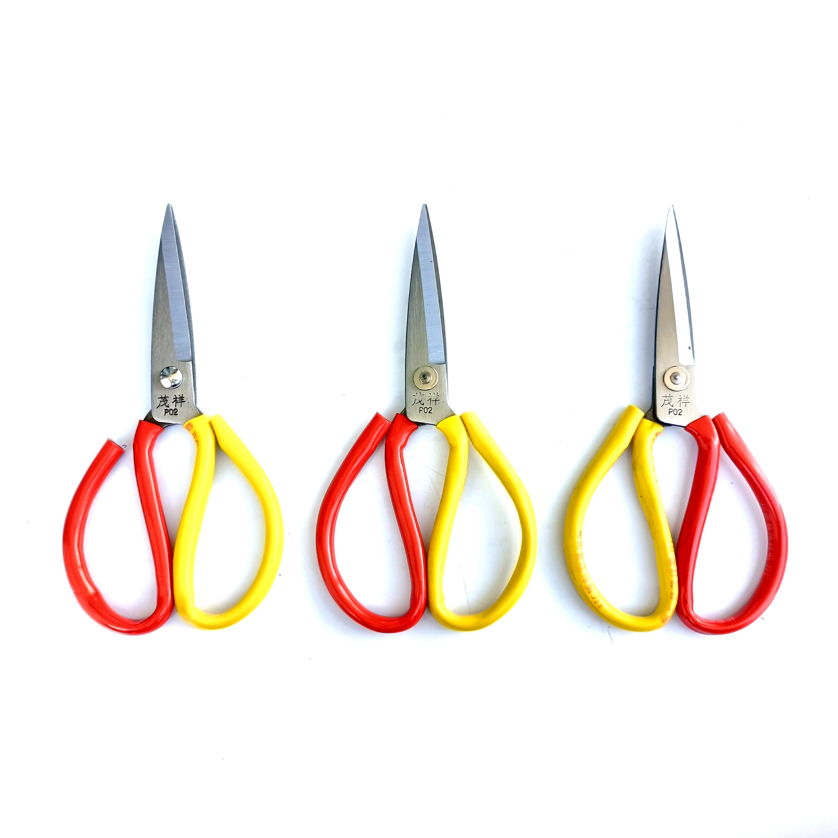 Combo 3 Kéo Cắt Đa Năng P02 20.5CM Cao Cấp, Kéo May Vá Cắt Vải, Lưỡi Thép Sắc Bén, Tay Cầm Đỏ Vàng, Cắt Chỉ