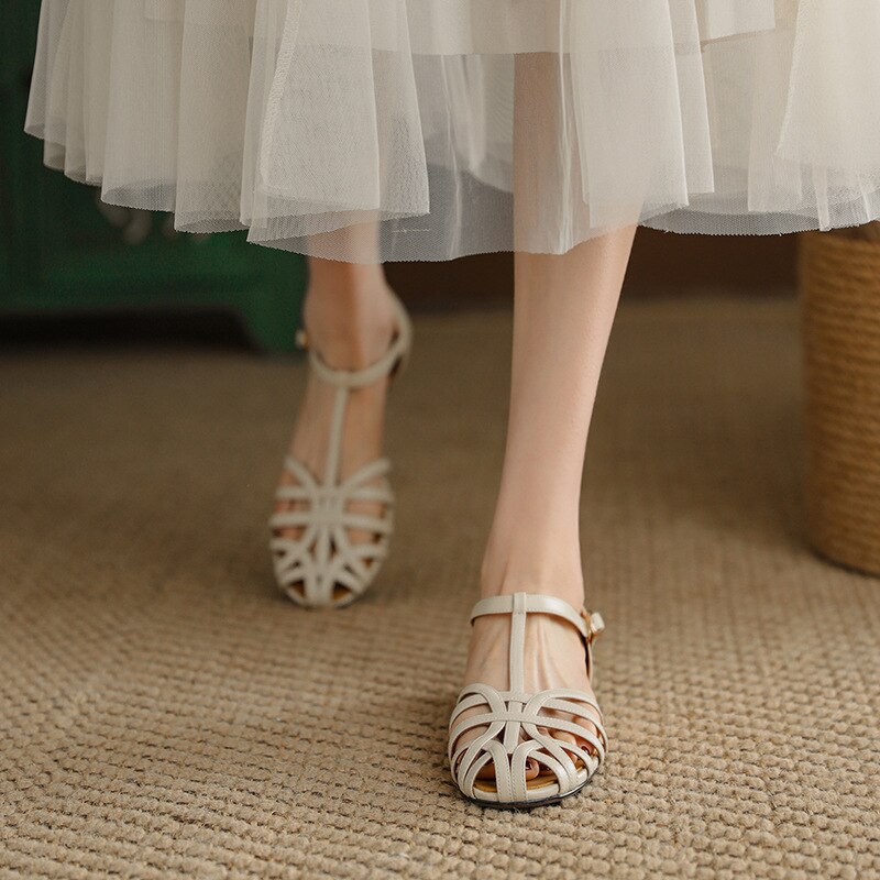 AA18-Retro Roman Hollow Toe Sandals Women s Low Heel 2022 Summer New Soft
