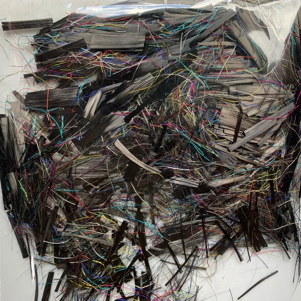 Sợi Vụn Carbon 2cm Vụn Carbon 12k Pha Sợi Màu Tự Làm Thủ Công Chuyên Dụng - Gói 100g