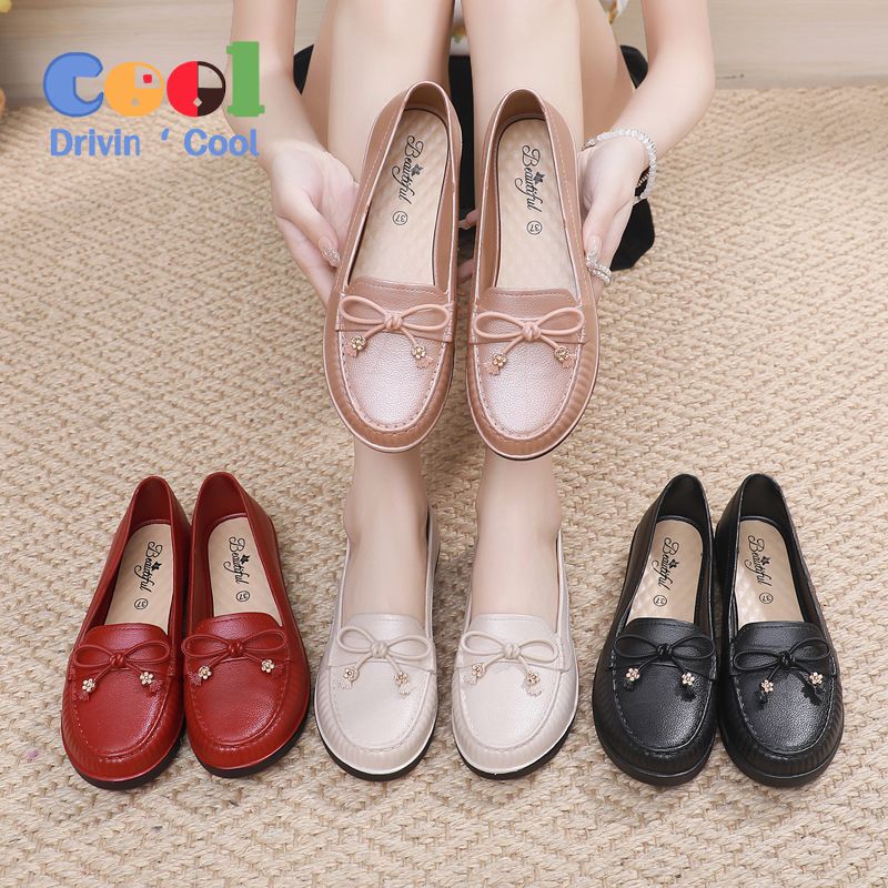 มาใหม่ One Piece แม่พิมพ์หนังกันน้ำกันลื่นแฟชั่นเอียงส้นบนนุ่มแต่เพียงผู้เดียวปากตื้นรองเท้าผู้หญิงยาง ราคา 109 บาท*ส่งฟรี