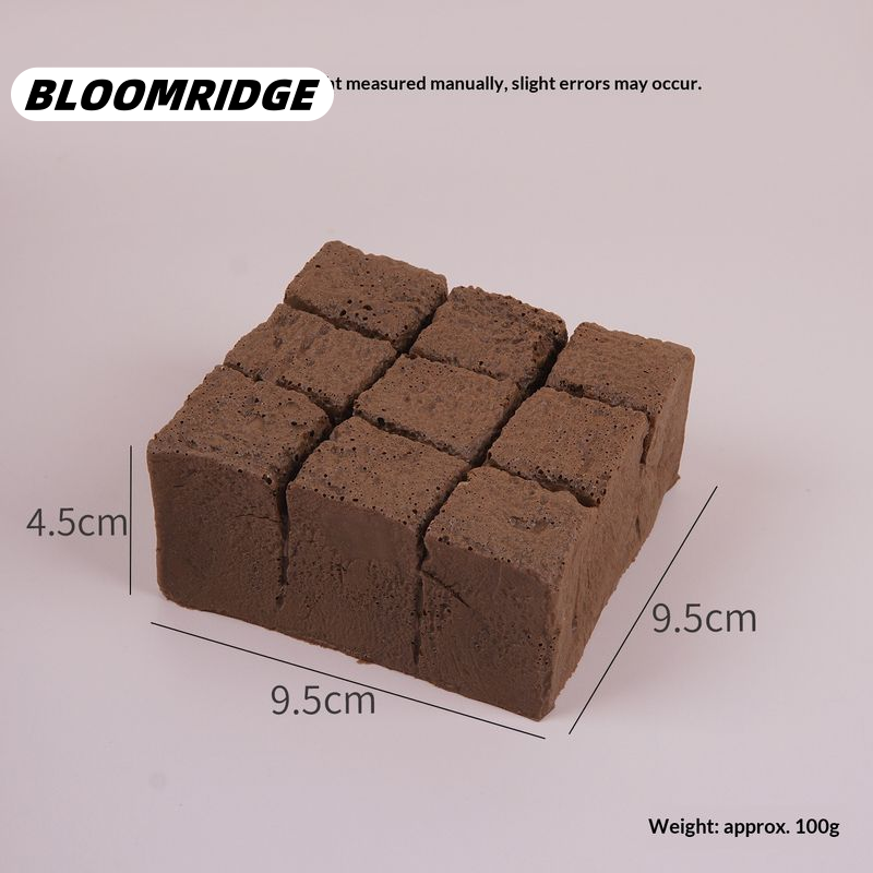Bloomridge Soft Texture Stress-Relieving Toy, Shaped Like a 9-Hole Touffu Bread, Stretches Slowly, Similar to Chocolate. ราคา 78 บาท*ส่งฟรี