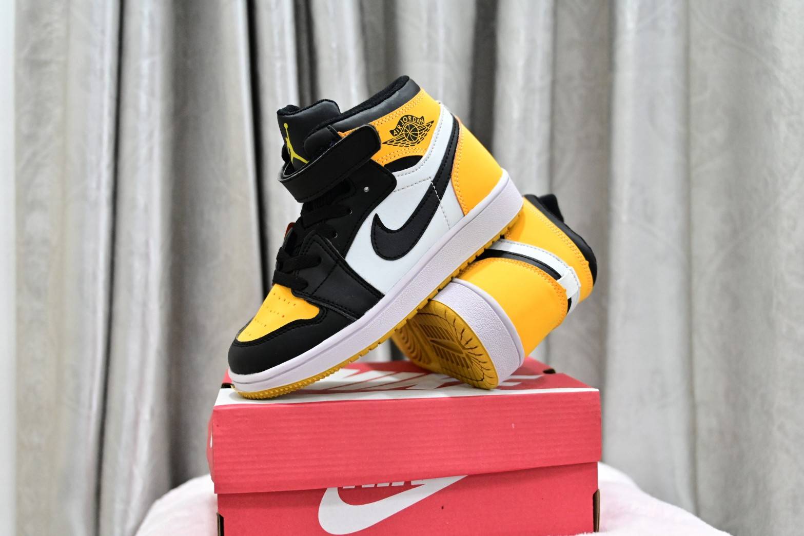 Jual Jordan Yellow Terbaru | Lazada.co.id