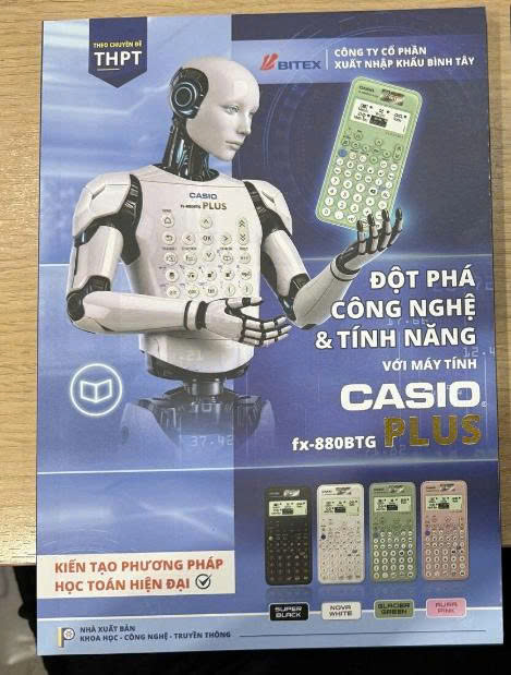 Sách Đột Phá Công Nghệ Và Tính Năng Với Casio fx-880BTG Plus Dành Cho THPT