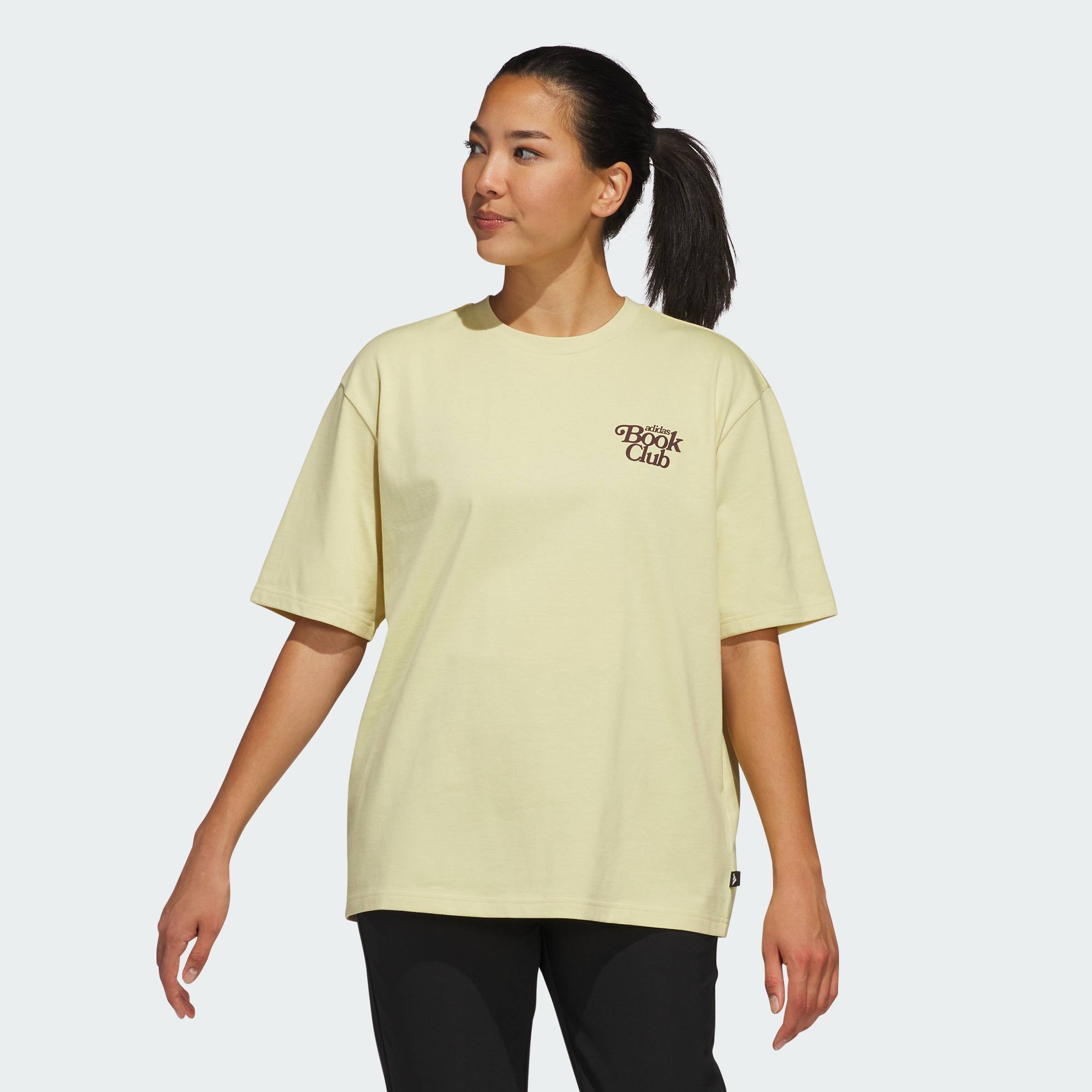 [28-30.5-MUA 3 GIẢM 15%+VOUCHER 20%] adidas Đánh gôn Áo Thun Oversize Golf Book Club Graphic Nữ Màu vàng JI9498