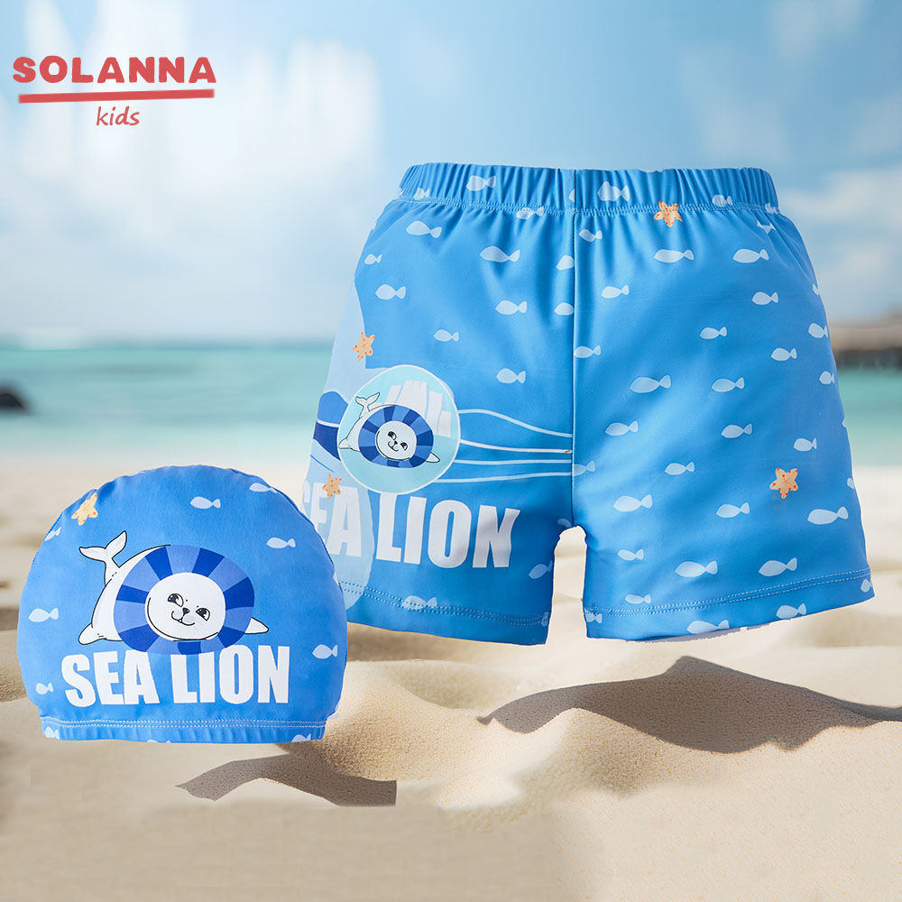 SOLANNA ชุดว่ายน้ำเด็ก ชุดว่ายน้ำเด็กโต การออกแบบลายการ์ตูนน่ารัก เด็กชายฤดูร้อนใหม่แฟชั่นเด็กน้อยแห้งเร็วสงกรานต์กางเกงว่ายน้ำ + หมวกว่ายน้ำ ราคา 150 บาท*ส่งฟรี