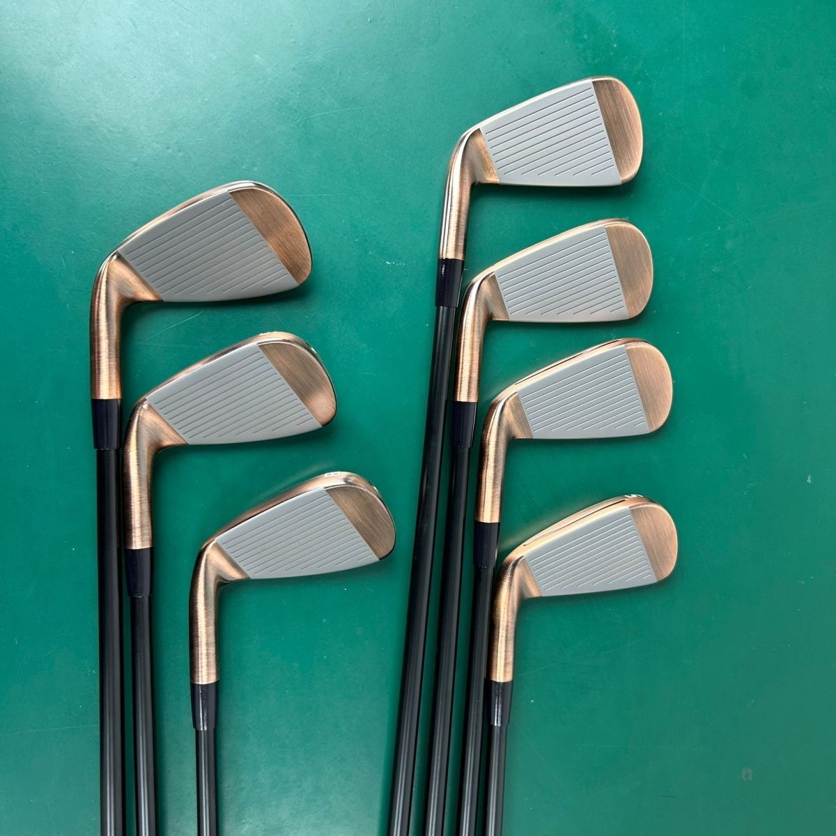 Limitierte Auflage, Taylormade, NEUESTE Golfschläger, 2024, IRONS Iron Set, 4. Generation, P790, Bügelset, 4-9P R/S, Flex Steel (7 Stück)