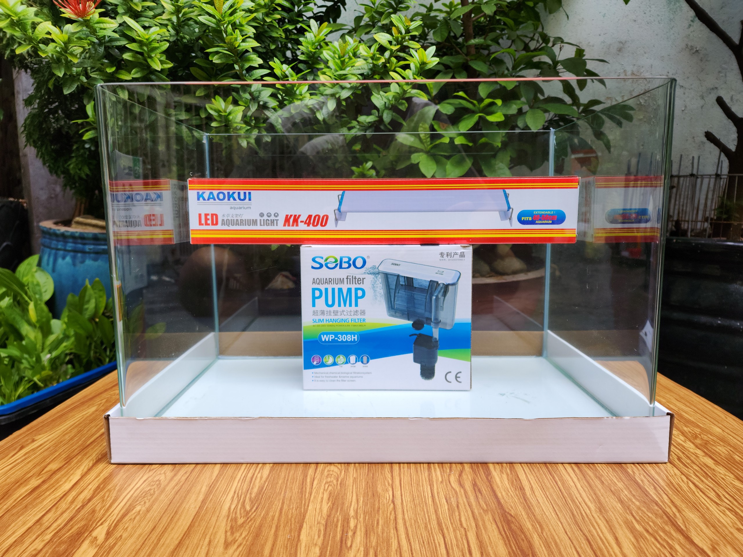 Bể Cá Mini -Hồ Kính Đúc Uốn cong 2 góc Kích thước: 5035cm kèm kèm lọc thác và đèn led
