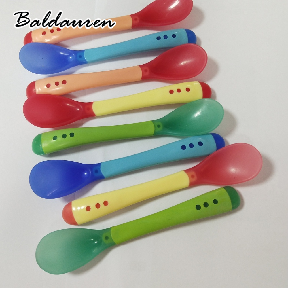 BALDAUREN เซ็นเซอร์อุณหภูมิช้อนซิลิโคนอ่อนนุ่มสำหรับทารก ราคา 26 บาท*ส่งฟรี