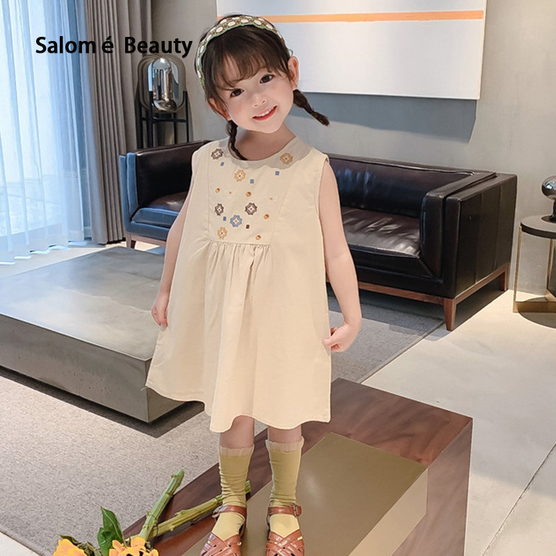 Pure cotton round neck pleated dress, embroidered, fashionable pattern, suitable for girls ราคา 180 บาท*ส่งฟรี