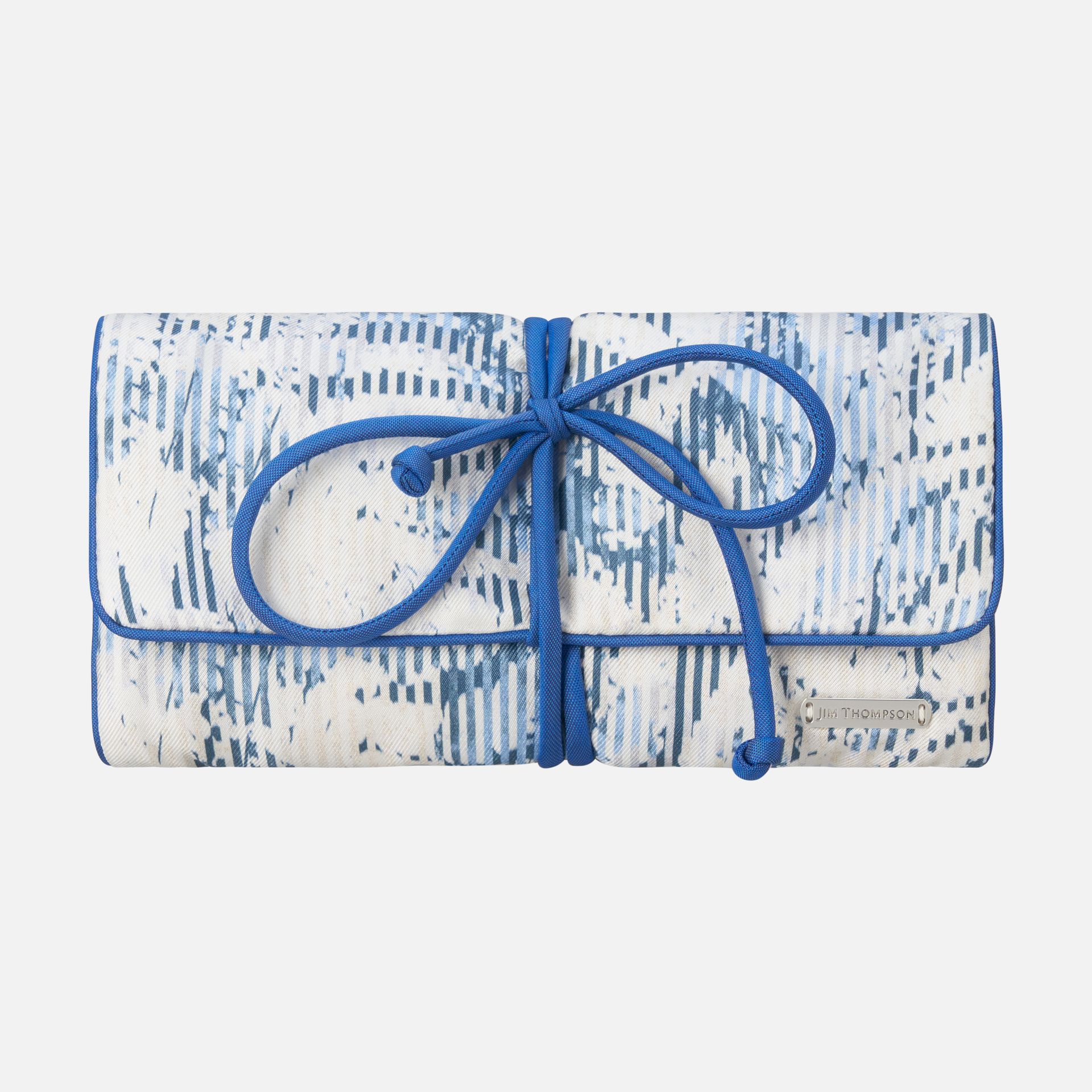 Striped Tropical Silk Jewel Roll - Blue ราคา 1,295 บาท*ส่งฟรี