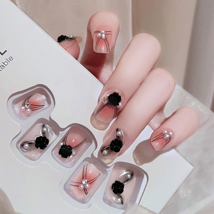 Móng tay giả đính đá 24 móng giả gắn đá xinh xắn