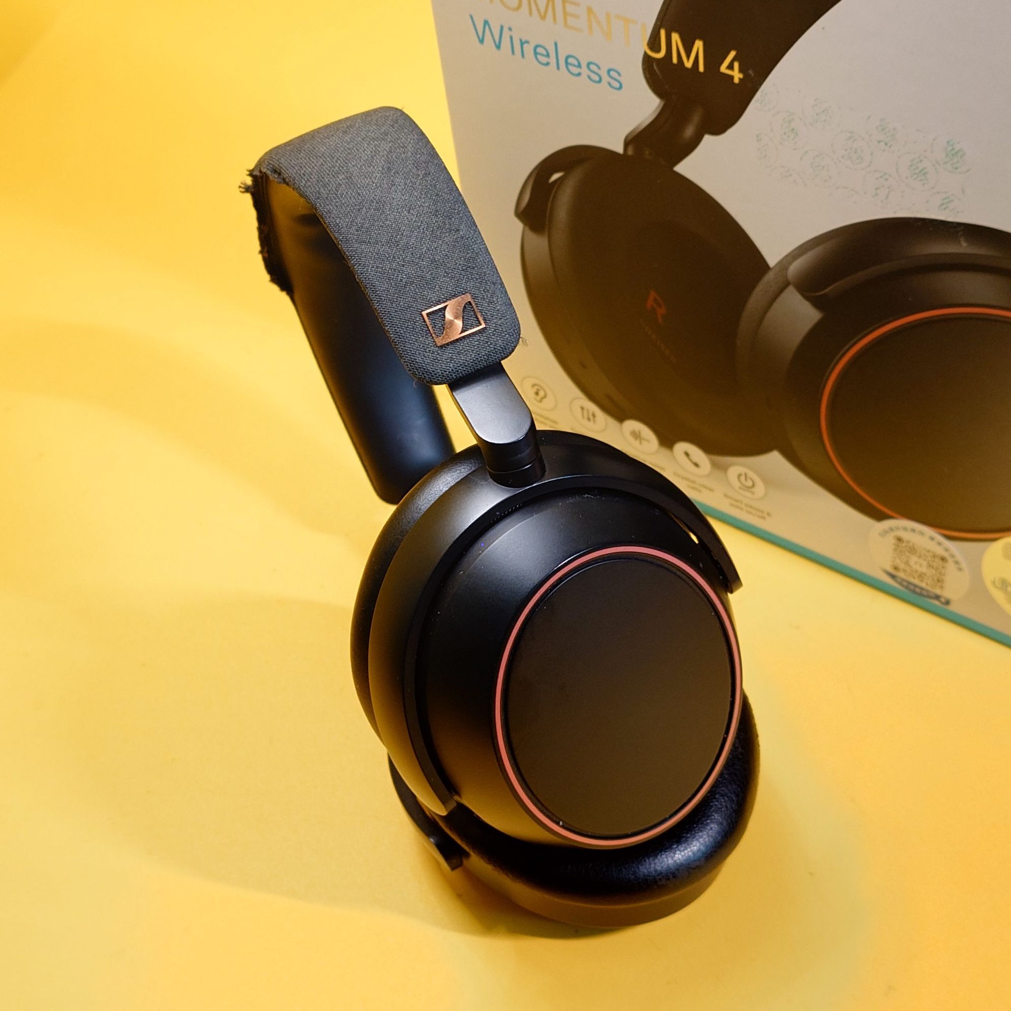 Tai nghe Sennheiser Momentum 4 Fullbox đẹp (Hơi tróc headband - kèm dây custom) - Bluetooth ANC cao cấp
