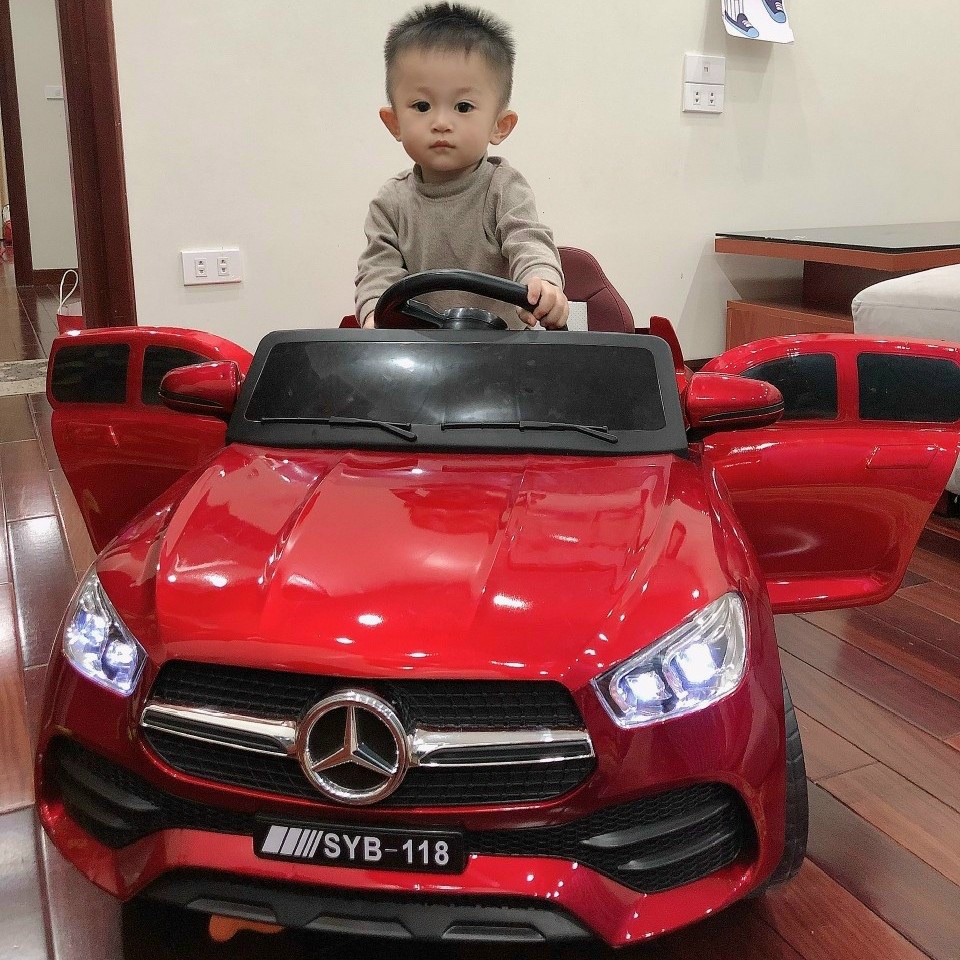 (Freeship hà nội)Ô TÔ syb 118 (xe sơn bóng ghế nệm da)[