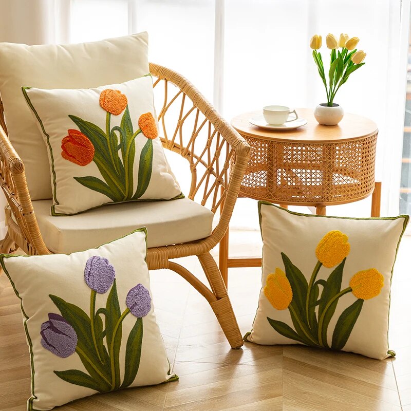Mùa Xuân Tulip thêu ném vỏ gối tinh khiết bông bọc gối vỏ gối mùa hè tươi mới Vỏ gối hoa trang trí nhà gối 45x45cm 1PC