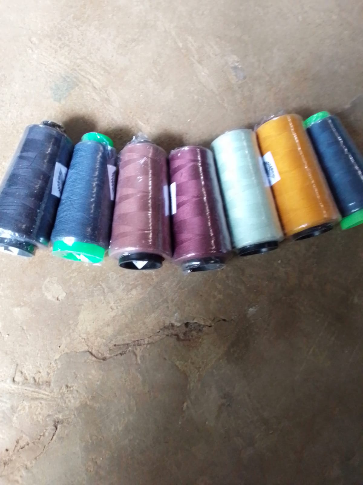 Benang jahit kiloan 40/2 Bisa cod/bayar di tempat