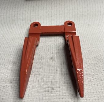 Mũi rẽ lúa cam dùng cho dòng máy gặt kubota