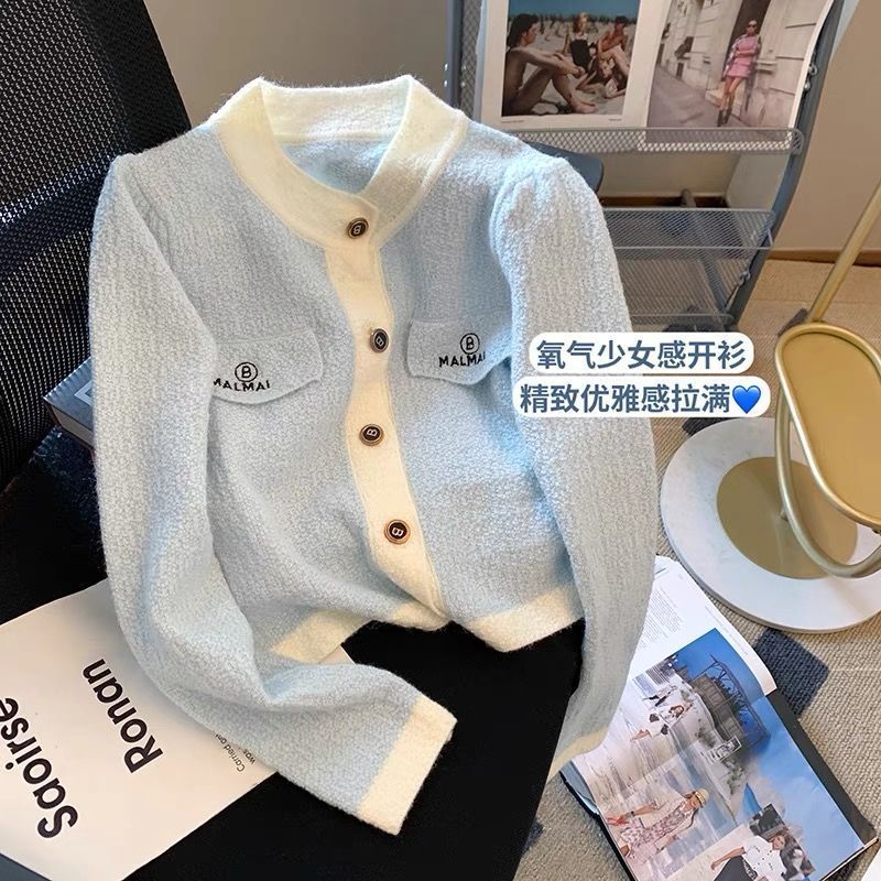 Nhỏ thơm màu xanh ngắn áo Cardigan dệt kim phụ nữ 2024 mùa thu thời trang dài tay crewneck Áo Oversi