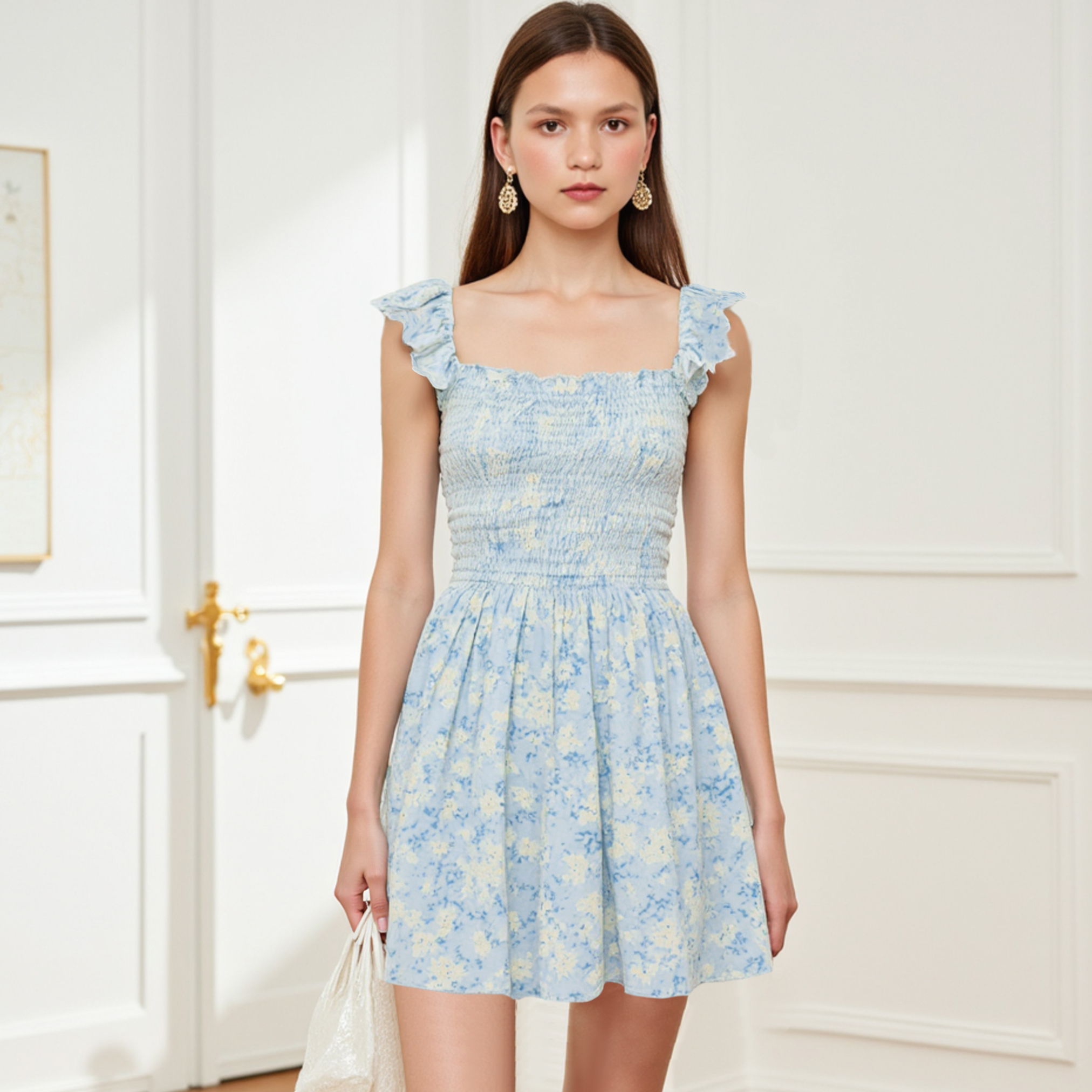 Closet Crush ชุดสำหรับผู้หญิงในช่วงฤดูร้อนที่สง่างาม Ditsy ดอกไม้ Smocking แขนกุดสแควร์คอสะบัดมินิวันหยุดพอดีและชุดเปลวไฟ B250325 ราคา 212 บาท*ส่งฟรี