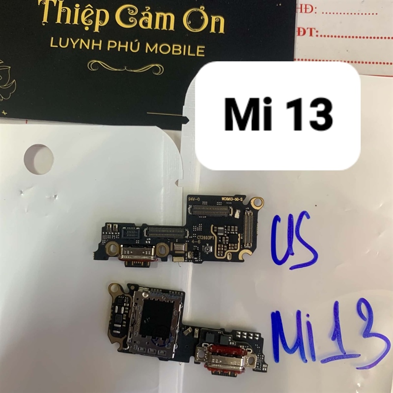 Cụm sạc mi 13 ( 2023) hàng mới