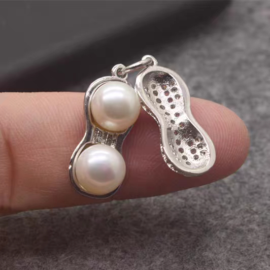 Mặt dây chuyền củ lạc đậu phộng ý nghĩa đẹp