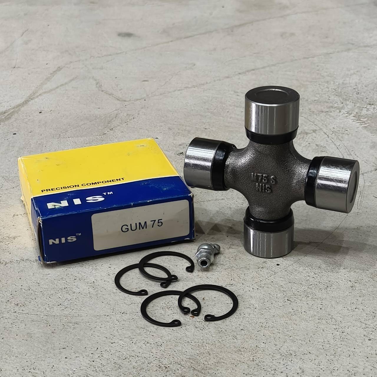 ลูกปืนยอย ลูกปืนเพลากลาง ลูกปืนเพลากำลัง ยอยกาบาท GUM75 (ขนาด 32x102 MM.) สำหรับ MITSUBISHI CANTER หรัส GUM-75 ยี่ห้อ NIS ราคา 225 บาท*ส่งฟรี