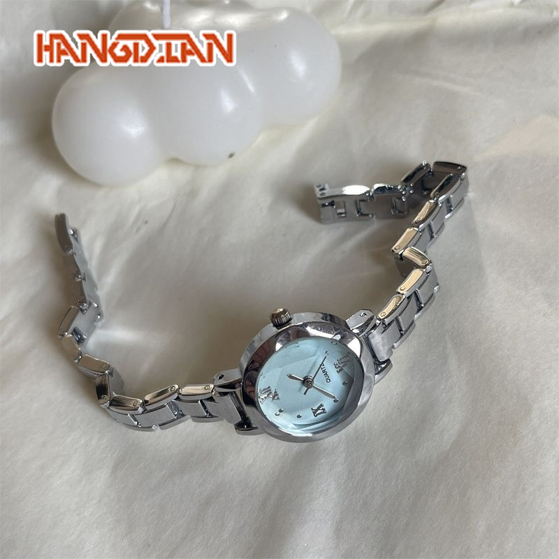 HANGDIAN Elegant Minimalist Women's Watch with Classic Design and Comfortable Metal Bracelet ราคา 96 บาท*ส่งฟรี