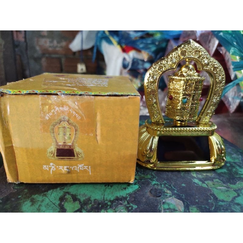 Kinh luân xoay năng lượng mặt trời