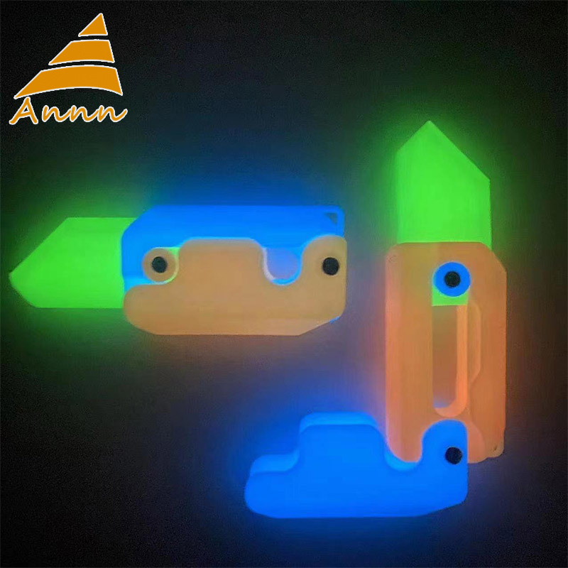 Annn store Luminous Carrot Knife 3D Gravity Knife 3D Gravity Carrot Knife Butterfly Knife
