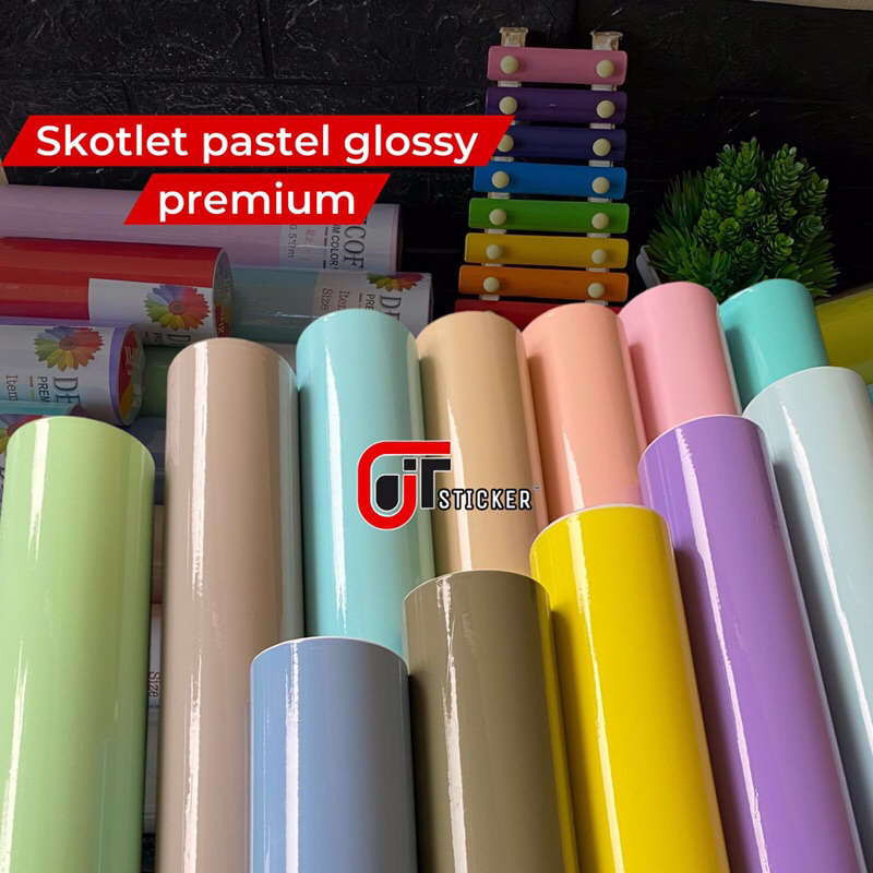 Sticker scotlet motor pastel glossy mengkilap skotlet decofix pastel glossy premium color vinyl Harga 6,451 rupiah*Gratis Ongkir