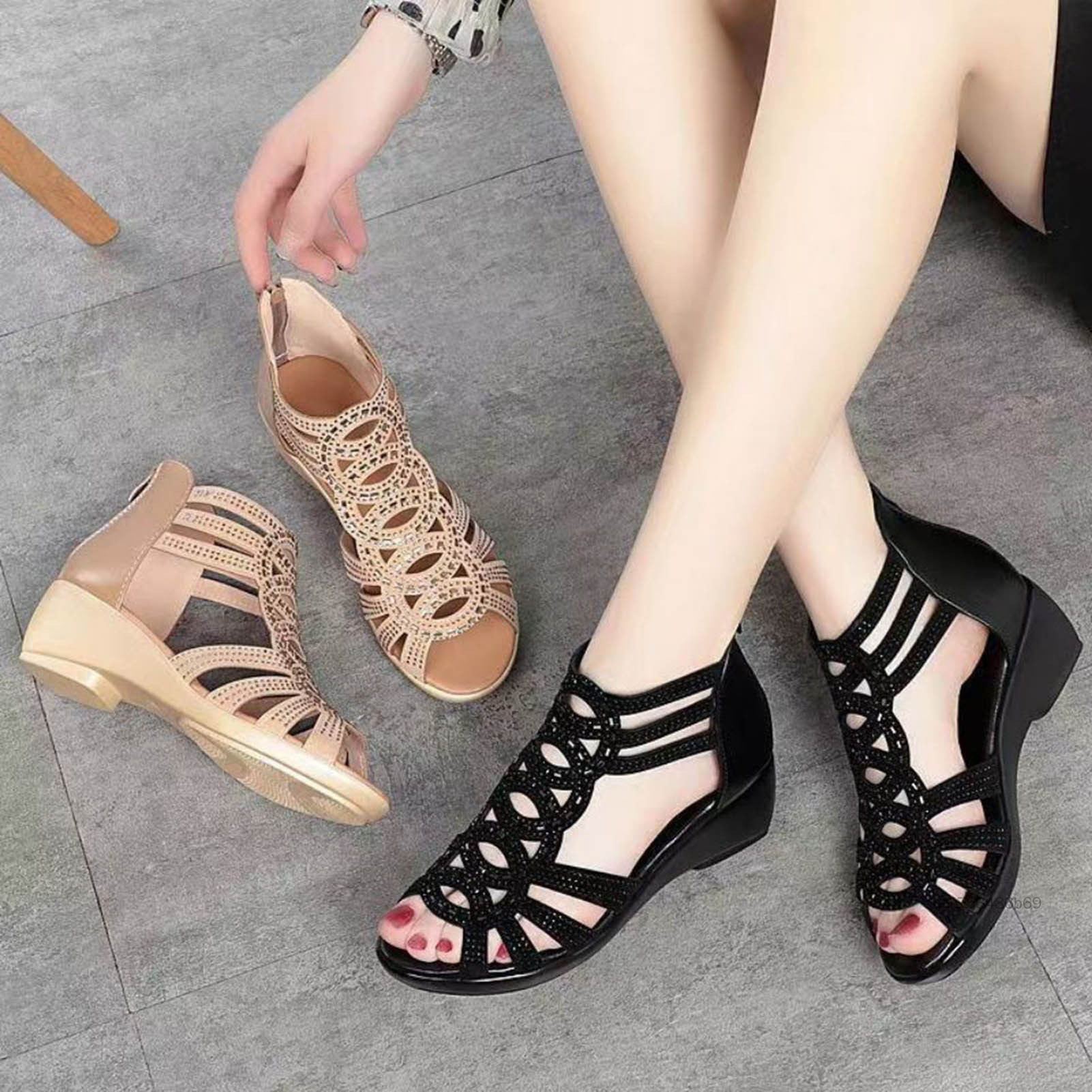 Giày Sandal La Mã Da Thật Mềm Cho Nữ Mùa Hè 2024 Giày Đế Mềm Phổ Biến Mẹ Giày Mặc Ngoài Thời Trang Gót Nhọn Giày Nữ Xăng Đan Nữ TOM-VN