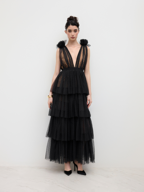 Cider Mesh V-neck Polka Dot Tulle Layered Maxi Dress ราคา 3,032 บาท*ส่งฟรี