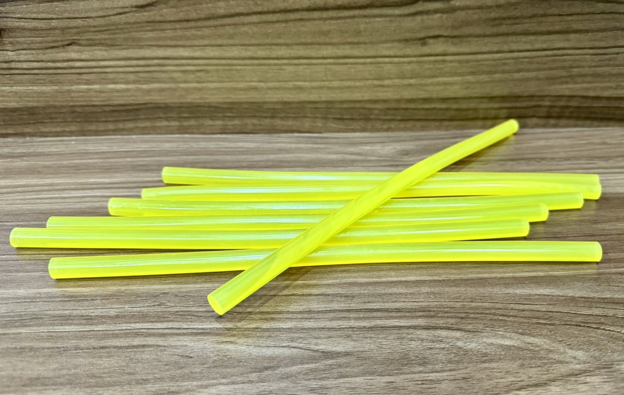 Keo nến vàng Silicon siêu dính chắc size lớn 11mm *295mm . LK