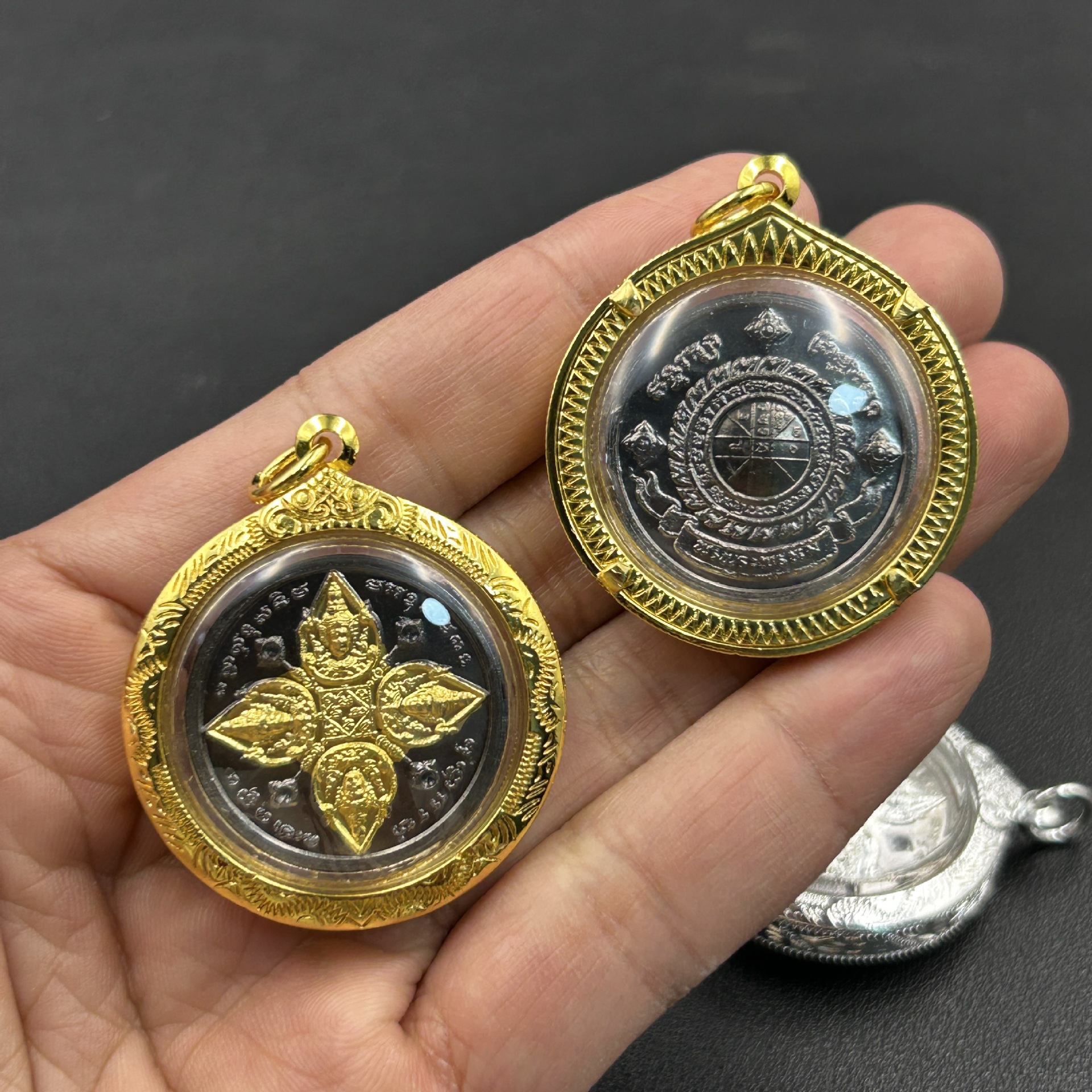 Thai Amulet Four-faced Buddha Silver Version Retro Tony Jia Pendant Exquisite Versatile Ancient Style Special Pendant Necklace sell goods