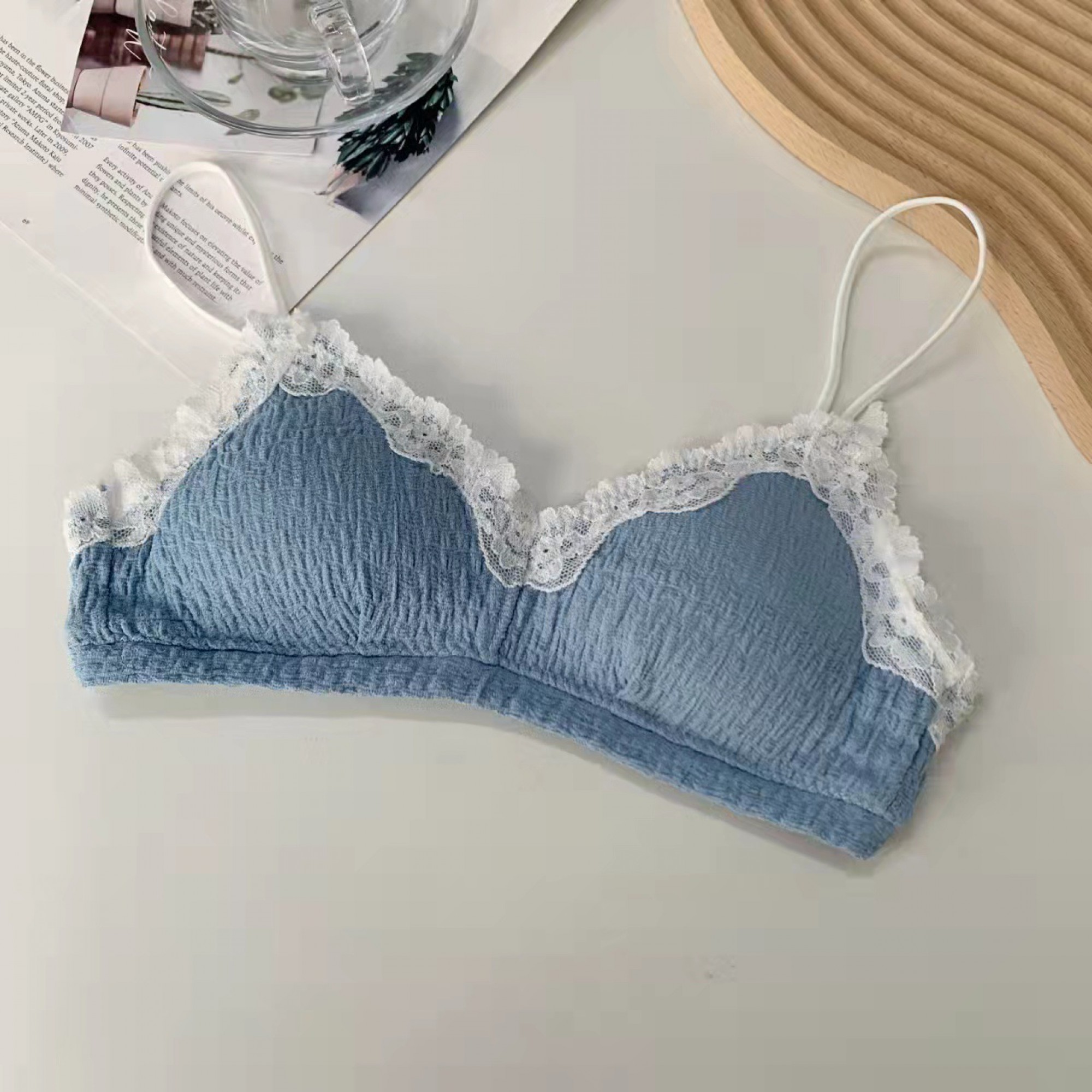 Ngực Nhỏ Ôm Sát Học Sinh Trung Học Viền Ren Không Gọng Thép Ôm Sát Ngực Lớn Lộ Ra Áo Lót Nhỏ Cho Nữ 