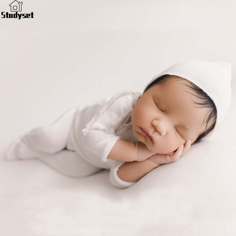 Studyset in stock Infant Newborn Photo Outfits Romper Hat 2pcs Set Outfits Photography Clothing Sets Photography Shoot Crochet Costume Props Fashion Knit Set Hat Pants For Boy Girl Baby ราคา 161 บาท*ส่งฟรี