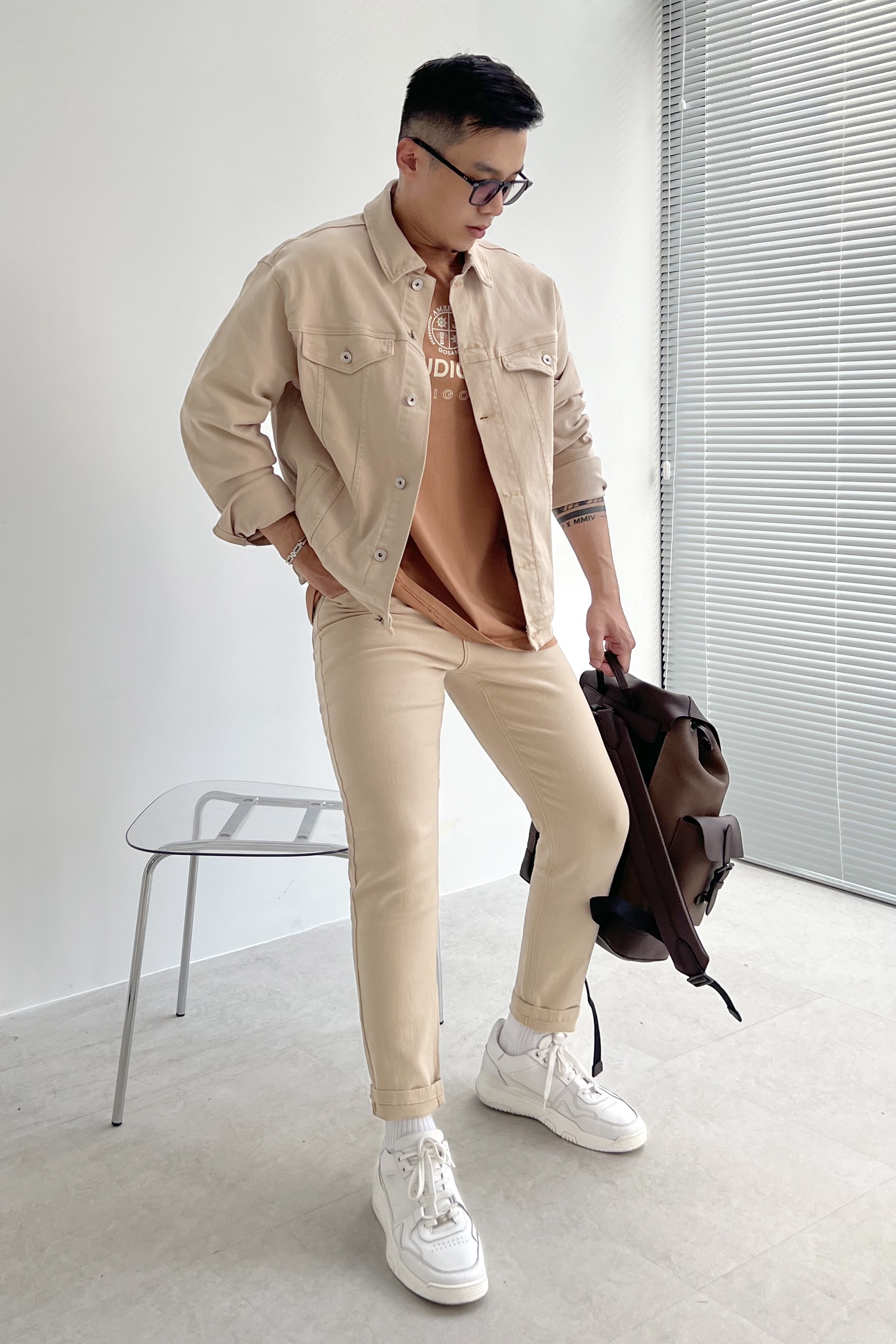 Áo Khoác Jean Americus Gosani Cho Nam Màu Beige Chất Liệu Mềm Dày Dặn
